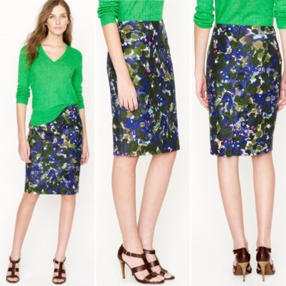 J. Crew Dresses & Skirts - J.Crew No. 2 Pencil Skirt in Gardenshade Floral